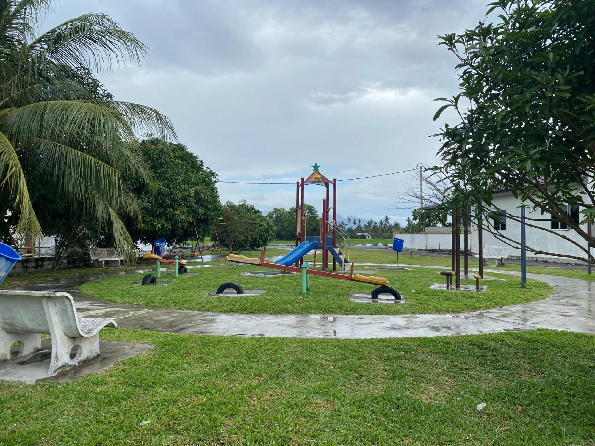 Homestay Desa Tikam Batu Sungai Petani Exteriör bild