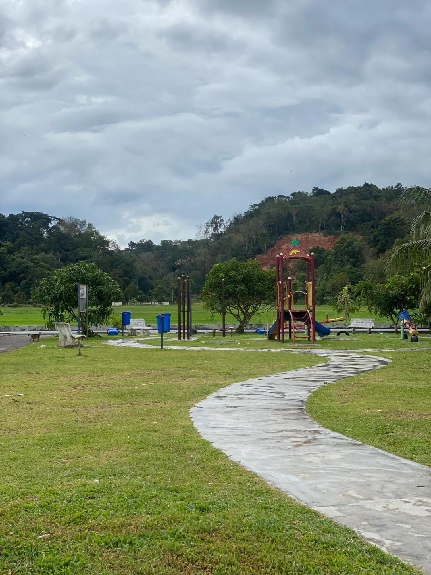 Homestay Desa Tikam Batu Sungai Petani Exteriör bild